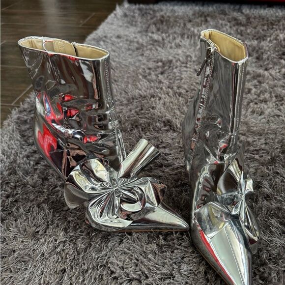 ✨ Sam Edelman Esmae 2 Pointed Toe Bootie – Silver Mirror sz 7 - Picture 7 of 13